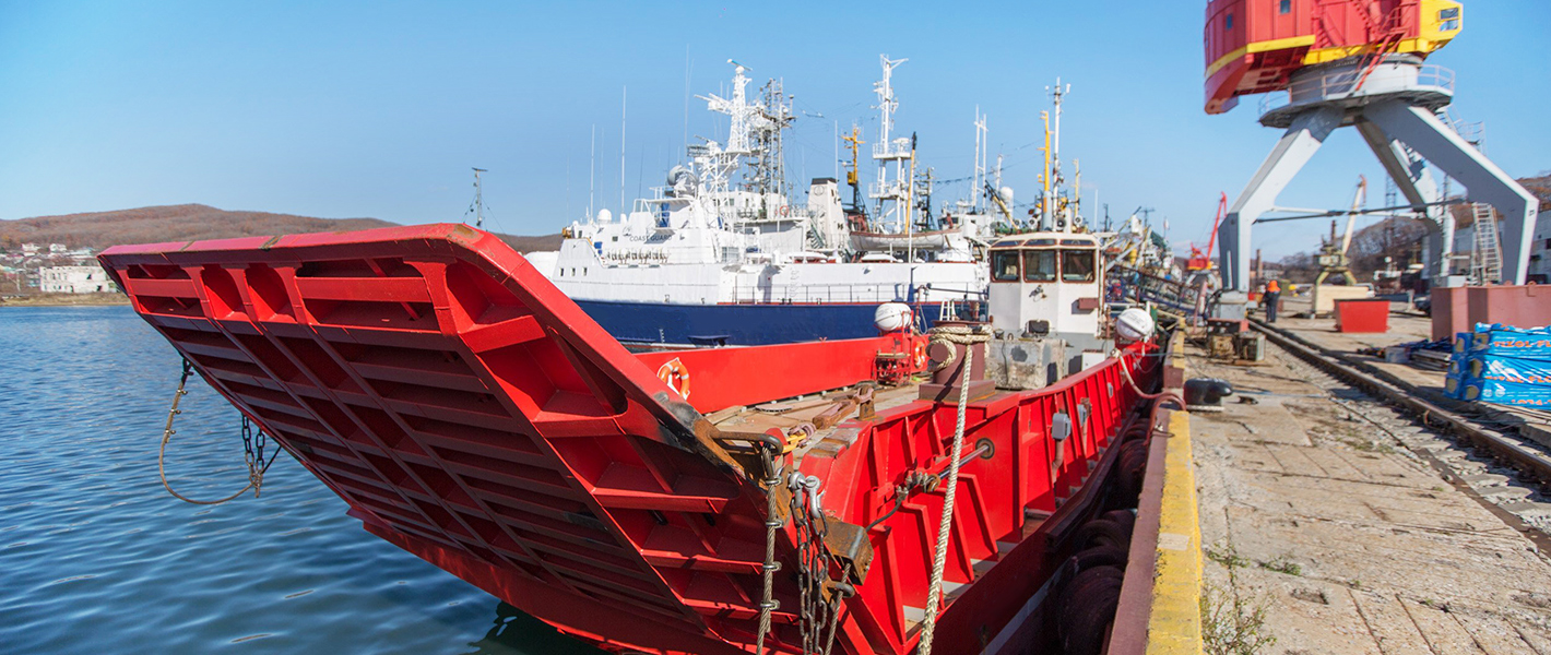 Sikkerhedsforanstaltninger i pramdrift til godstransport