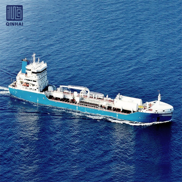 Skibsværft Customized 5000dwt olietankere Sendes med oliekran