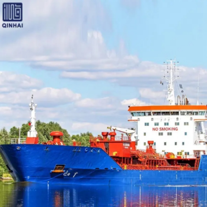 Hvordan minimerer olietankskibe risici under havtransport af råolie?