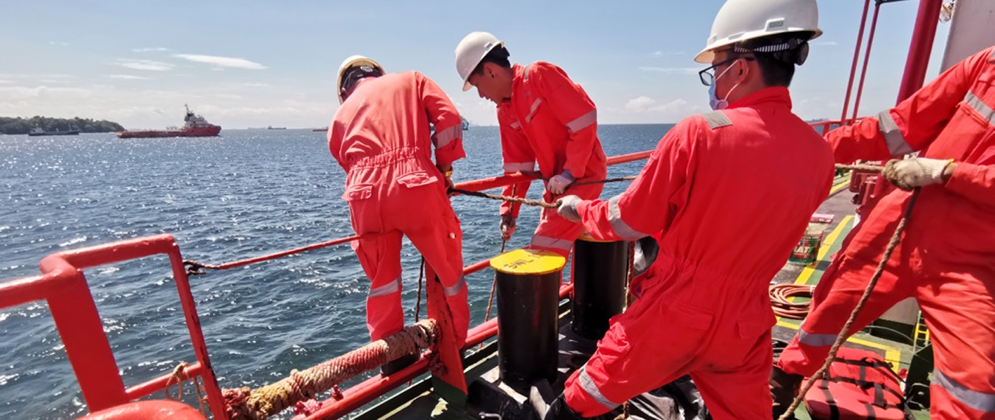 Uddannelse af olietankskibsbes&aelig;tning